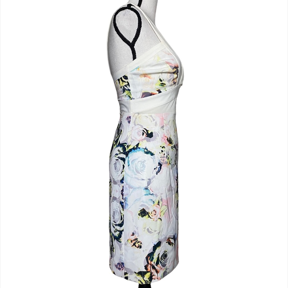 Minty Meets Munt Floral Mesh Panel Mini Dress - Picture 3 of 8